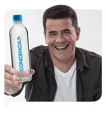 Además de contar con la conducción de julián weich el ciclo incluía a leandro penna y delfina gerez bosco (que habían sido los bañeros del programa el muro infernal ), zaira nara, fierita y tuqui. Julian Weich Nos Cuenta Su Vision Sobre La Television Actual Spiquers