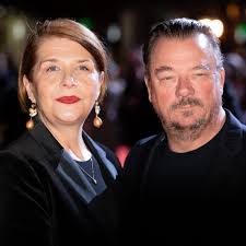 File:MJK 60819 Susanne Böwe und Peter Kurth (Hessischer Film- und Kinopreis  2019).jpg