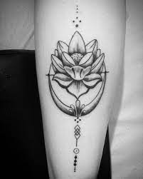 Lotus Flower Tattoo For Mom And Daughter Very Cute And I Always Love Being A Part Of Special Moments Yankeedoo Tattoos School Tattoo Lotus Flower Tattoo