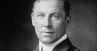 On An Underwood No. 5: The Literary Influences of Robert E. Howard: Robert  W. Service by Todd B. Vick