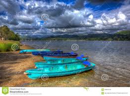 Εμφάνιση αναρτήσεων με ετικέτα βαρκεσ. 3ylines Barkes Kwphlasias Apo Th Limnh Me Ta Boyna Kai To Mple Oyrano H Perioxh Cumbria Agglia Uk Limnwn Se Hdr Opws Th Zwgrafikh Stok Eikona Eikona Apo Leisure Cloudscape 58064755