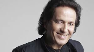 Πασχαλησ λαμπροπουλοσ is on mixcloud. O Pasxalhs Anoigei To Biblio Ths Zwhs Toy Se Mia Synentey3h Mamoy8 Ston Antwnh Mposkoith To Koyti Ths Pandwras