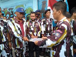 Struktur organisasi dan contoh pengurusan suatu organisasi struktur organisasi adalah suatu susunan dan hubungan antara tiap bagian secara posisi yang ada pada perusahaaan dalam menjalin kegiatan operasional untuk mencapai tujuan struktur organisasi pusdiklat struktur organisasi adalah bagaimana pekerjaan dibagi, dikelompokkan, dan dikoordinasikan secara formal.1 Dpd Ipk Sergai Serahkan Sk Mandat Pembentukan Satgas Dpd Mahasakti Karya Ipk Sergai Portal Berita Politik Medan Sumatera Utara