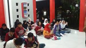 Selamat datang di website bosowa bina insani bogor, adalah website profil yang memberikan layanan informasi seputar kegiatan sekolah. Bosowa Bina Insani Na Twitteru Homestay Dan Fieldtrip Di Kampung Inggris Pare Kediri Dan Yogyakarta Tahun 2017 Siswa Kelas 8 Smp Bina Insani Dokumentasi Kegiatan 1 Https T Co 4kmz6ab7yr