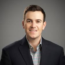 After completing my last requirement of 6000 hours of experience this  month, I am proud to say that I finally have become a CFP® professional  today. 🎉 https://lnkd.in/eW9SUcgC