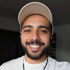 Justin Fernandez's Instagram, Twitter & Facebook