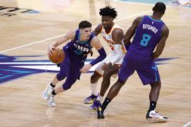 2020/21 spectrum center (charlotte hornets court) 1.0. Lamelo Ball Becomes Youngest In Nba With Triple Double As Hornets Top Hawks Daily Sabah