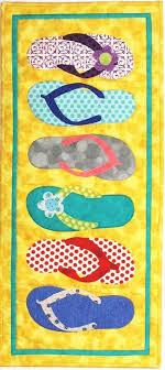 Flip Flops Are Perfect For A Summer Table Runner Summer Table Runner Patchwork Table Runner Quilted Table Runners Patterns