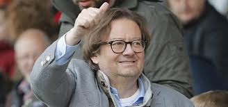 Salesforce ceo marc benioff owns about 4% of the cloud computing software firm he cofounded in 1999. Groot Probleem Dreigt Bij Anderlecht Coucke In Ontkenning