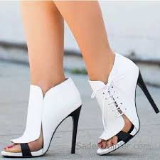 2018 Stiletto Ayakkabi Modelleri Beyaz Onu Acik Yandan Ip Bagcikli Sivri Uclu Topuklar Bayan Ayakkabi Stiletto