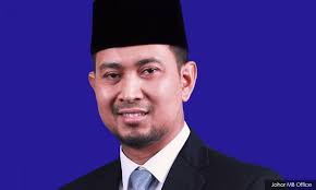 Letak jawatan sebagai wakil rakyat dan kita lawan semula. Malaysiakini Bersatu Johor Nafi Mb Akan Letak Jawatan