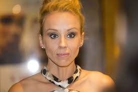 Ovšem jen do té doby, než ji na prahu čtyřicítky milým a korektním. Petra Hrebickova Je Nevesta Na Uteku Proc Se Porad Vyhyba Svatbe Blesk Cz