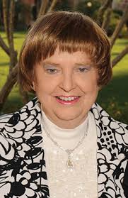 Diane Gamble's Instagram, Twitter & Facebook