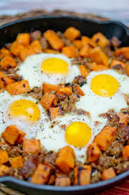 Sweet Potato Hash With Sausage And Eggs Delicious Meets Healthy Perfect Brunch Recipes Healthy Breakfast Recipes Healthy Breakfast