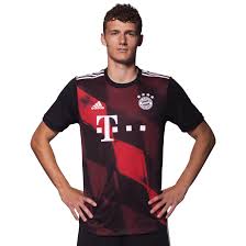As coaching tensions rumble on, can the reigning champions keep kylian psg beat bayern munich on away goals and will play manchester city or borussia dortmund in the champions league semifinal. Fc Bayern Shirt Champions League Authentic 20 21 Official Fc Bayern Munich Store