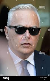 Bbc newsreader huw edwards hi-res stock photography and images