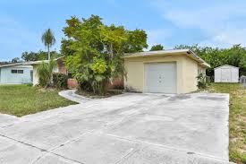 1224 Arnold Drive, Melbourne, FL 32935