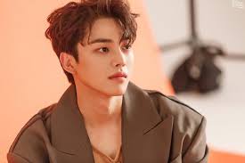 Nam diễn viên bị chê diễn xuất đơ cứng, chỉ biết trừng mắt