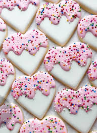 35 Heart Shaped Valentine S Day Cookies Perfect For Your Love In 2020 Sugar Cookie Designs Valentine S Day Sugar Cookies Easy Sugar Cookies