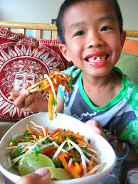 Susan's Savour-It!: Happy National French Fries Day with Pad Thai Fries...