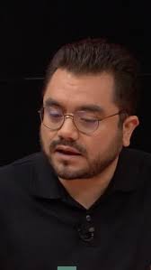 📉 “El sexenio de @lopezobrador fue el más corto en los últimos 40 años y  aun así superó a los seis anteriores en resultados”: @ederguevara en  #ElDesfiladero. 🇲🇽🗣️, 🔁Revive el programa completo con ...