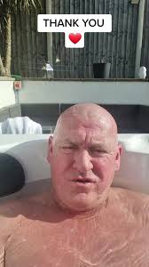 Thank you so much to everybody who takes the time to join me and  @mackthewife (Trish)