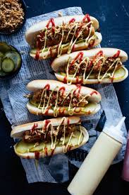 Vegane Hot Dogs Mit Selbstgemachten Gemusewurstchen Rezept Vegetarische Hot Dogs Lebensmittel Essen Rezeptideen