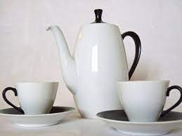 Vintage 6 Piece Modern Black And White Tea Set For 2 Teapot Teacups Saucers 33 00 Via Etsy Tea Pots Tea Tea Set
