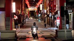 Melbourne's return to lockdown and the closure of victoria's borders will hurt hotels and restaurants but some offices will stay open and supermarkets are so confident of having enough food and. Fdohz Dvyft9zm