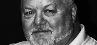 Darryl Lofton's Instagram, Twitter & Facebook