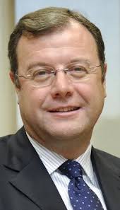 Air Nostrum acuerda con la Junta mantener las rutas de Lagunair