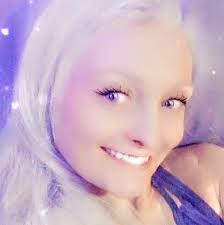 Candice Conn's Instagram, Twitter & Facebook