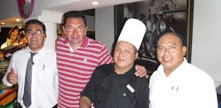 Самые новые твиты от escuela el mesero (@emesero): El Staff Del Restaurante Mexicano Capitan Chef Y Mesero Picture Of Allegro Playacar Playa Del Carmen Tripadvisor