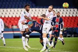 Lorient, abergel'in 36, wissa'nın 80 ve moffi'nin 90+1'inci dakikadaki golleriyle sahadan galip ayrıldı ve sürpriz bir sonuca. Tteowv8es9mnxm