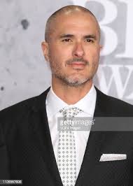 620 fotos e imágenes de alta resolución de Keith Lowe