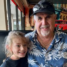 New Season. New Year. New You. 2025 is your year to be free from nicotine,  tobacco, vaping, and smoking in all forms, Free help and support are  available from Quit Now Indiana!