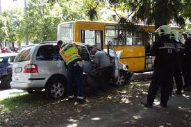 0:17 győrben közlekedünk 2 154 просмотра. Epilepszias Roham Okozta A Balesetet 24 Hu