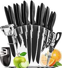 And usually include as an expert in the cooking industry, i'll give you an honest and extensive review of the 4 best knife sets under 200 bucks. 10 Best Knife Sets Under 200 In 2021 Smokeysteakranch