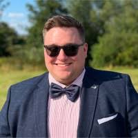 10+ "Daniel Glatz" profiles