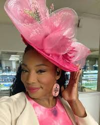 Crown By Standard (@standardpatricia) • Fotos e vídeos do Instagram