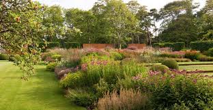 Masters Of Design Tom Stuart Smith Landscape Design Tom Stuart Smith Garden Design