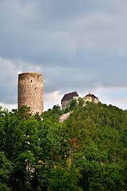 Žebrák ist eine stadt mit 1.909 einwohnern in tschechien. Zebrak Castle Wikipedia