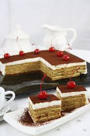 Tort De Biscuiti Biscuits Cake Gabriela Cuisine Recipes Recipe Biscuit Cake Dessert For Dinner Baking Recipes