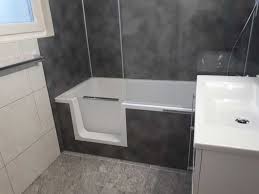 Badewannen allerdings lassen sich mit einer badewannenfaltwand im handumdrehen zu einer vollwertigen dusche umfunktionieren. Iiá… Der Nachtragliche Einbau Einer Badewannentur á… Hier Klicken