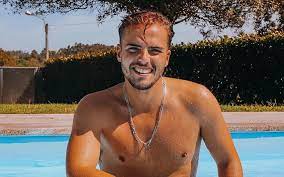 Sandro lima lutava contra a leucemia. Kl6es2flrmzc6m