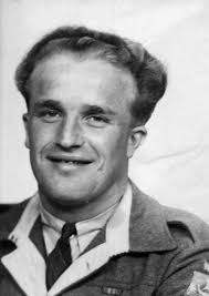 Leidarsteidn 2005.indd