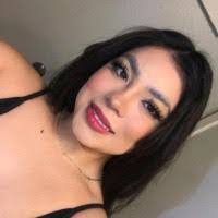 Leticia Mandujano's Instagram, Twitter & Facebook