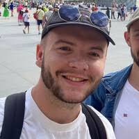 60+ "Benjamin Bēni" profiles