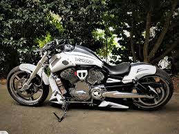 Boasting 122 horsepower and 115 nm of torque, it has enough kick and punch to tackle any situation it may encounter, no matter the road. Valhalla V Rods 2014 Vrod Muscle