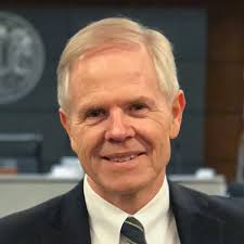 Thomas Holler's Instagram, Twitter & Facebook